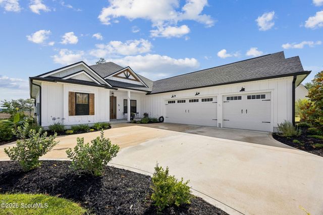 102 Firefly Court, St. Marys, GA 31558
