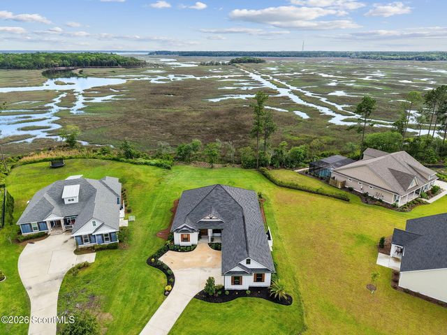 102 Firefly Court, St. Marys, GA 31558