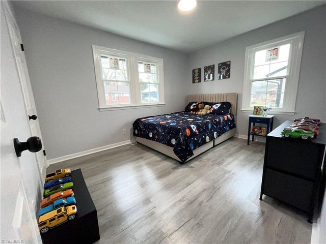 453 Bacon Street, Winston-salem, NC 27105