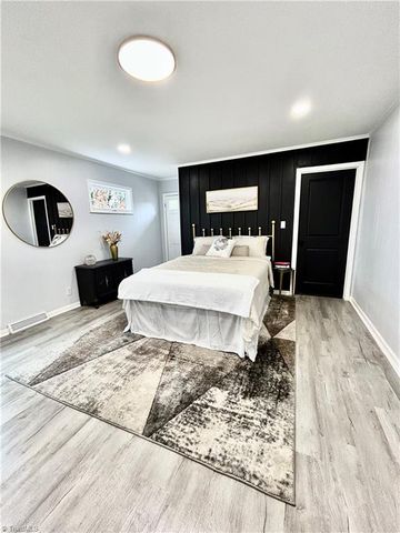 453 Bacon Street, Winston-salem, NC 27105