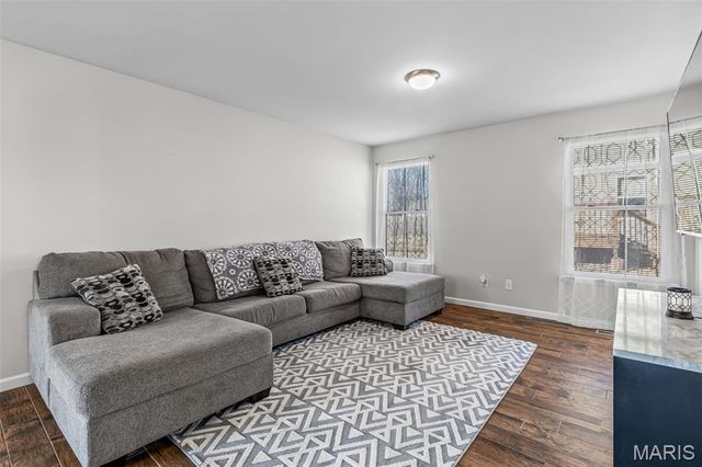 101 N Taylor Avenue, Crystal City, MO 63019