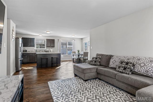 101 N Taylor Avenue, Crystal City, MO 63019