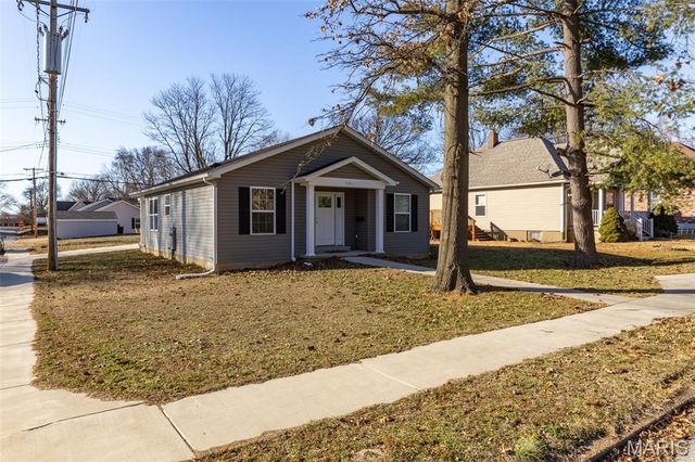 101 N Taylor Avenue, Crystal City, MO 63019