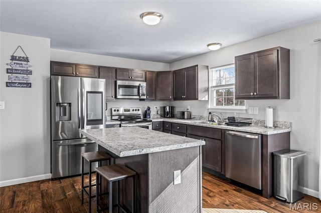 101 N Taylor Avenue, Crystal City, MO 63019