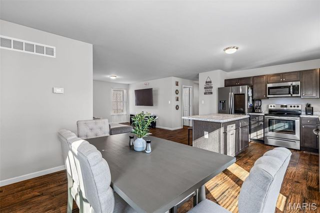 101 N Taylor Avenue, Crystal City, MO 63019