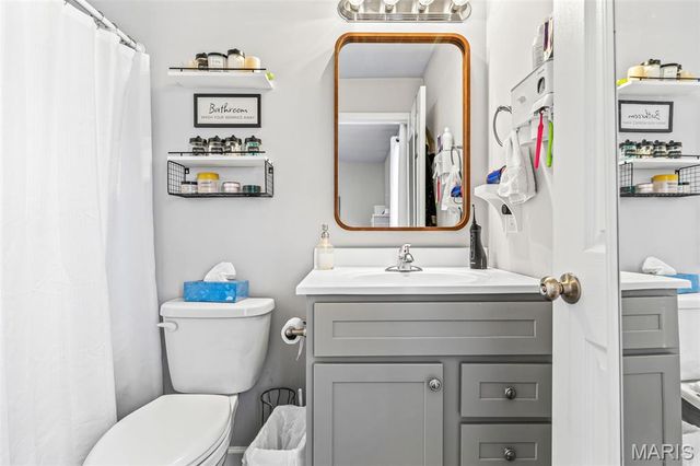 101 N Taylor Avenue, Crystal City, MO 63019