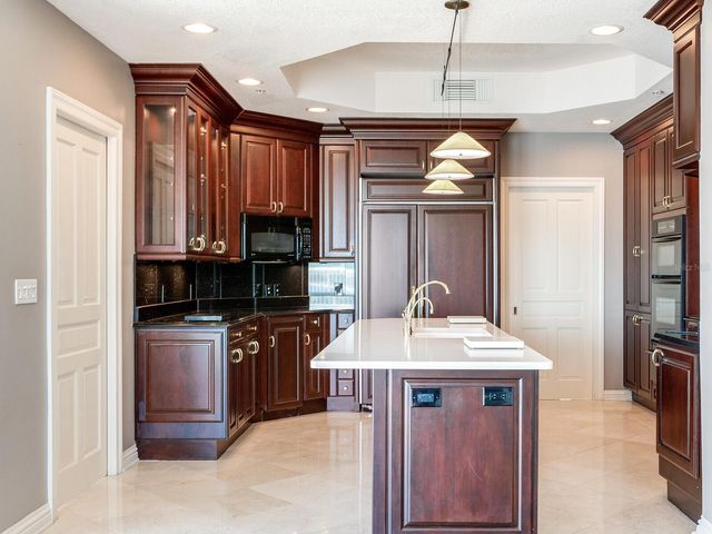 3507 BAYSHORE BOULEVARD 1202, Tampa, FL 33629