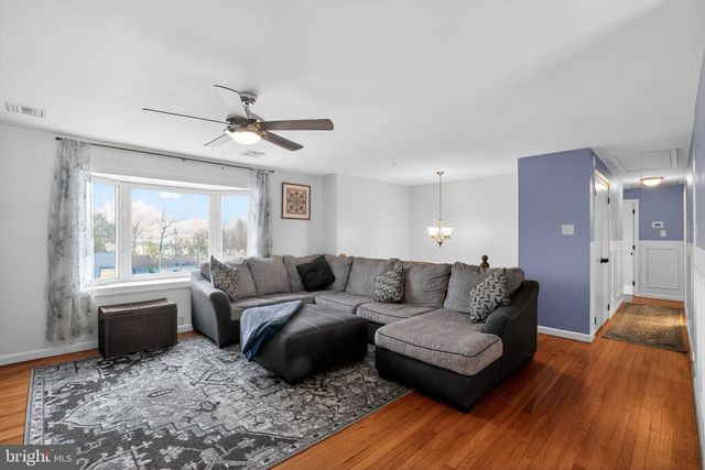 205 JACKSON RD, Gilbertsville, PA 19525