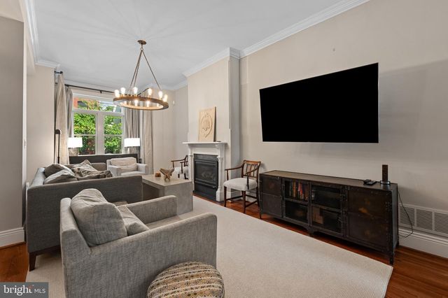 950 WESTMINSTER ST NW, Washington, DC 20001