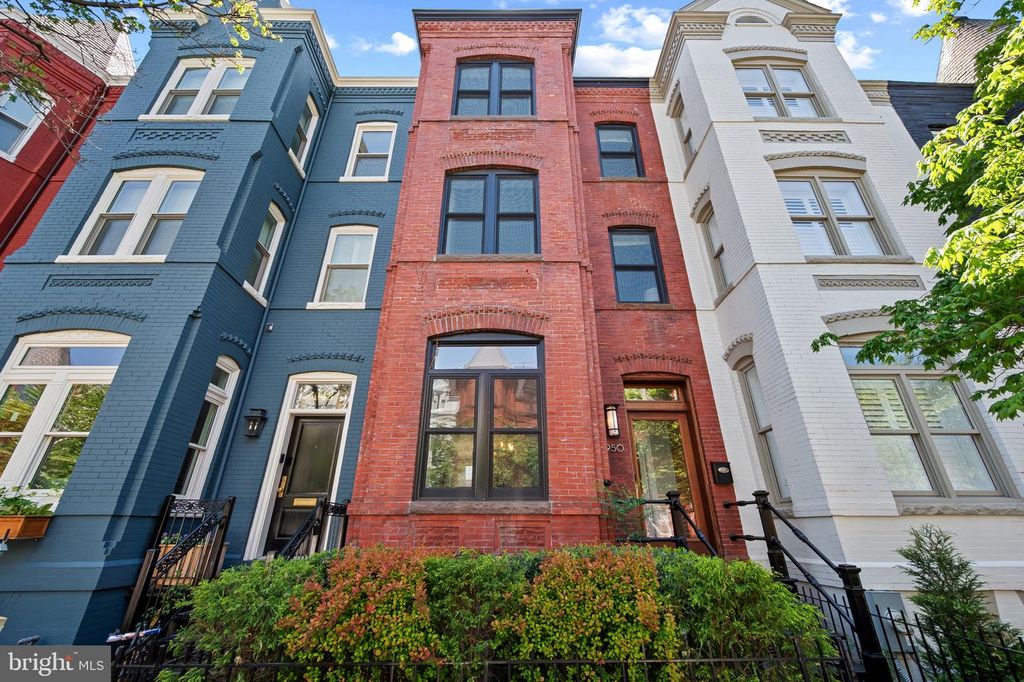 950 WESTMINSTER ST NW, Washington, DC 20001