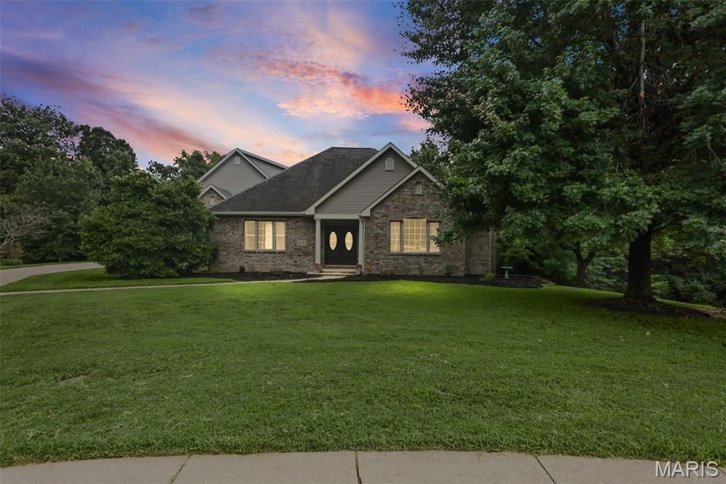 8536 Armsleigh Place, O'fallon, IL 62269