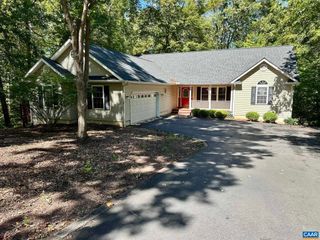 8 BIRCH CT, Palmyra, VA 22963