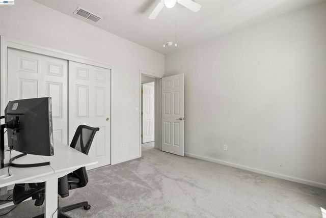 10433 Lone Star Way, Stockton, CA 95209