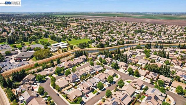 10433 Lone Star Way, Stockton, CA 95209