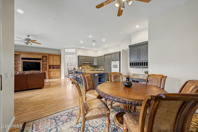 23702 S DESERT SANDS Drive, Sun Lakes, AZ 85248