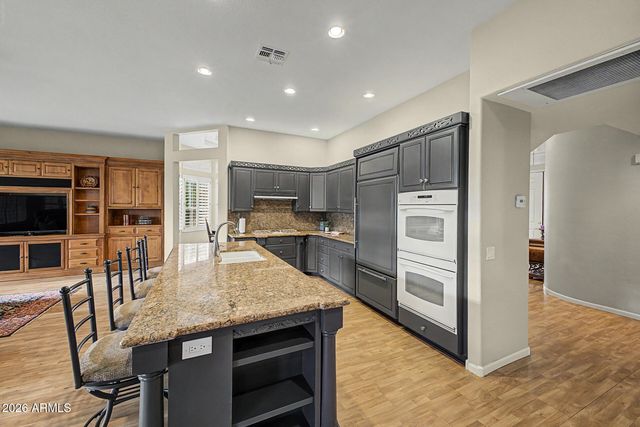 23702 S DESERT SANDS Drive, Sun Lakes, AZ 85248