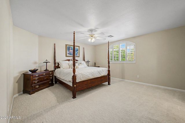 23702 S DESERT SANDS Drive, Sun Lakes, AZ 85248