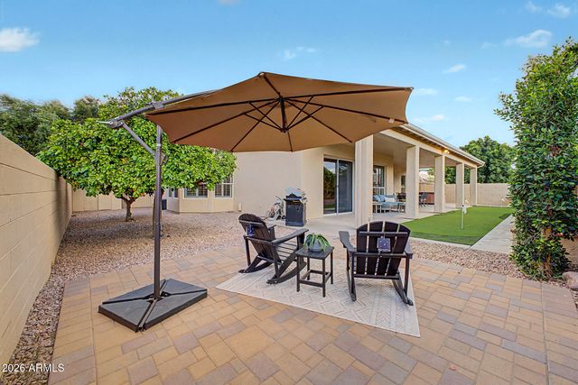 23702 S DESERT SANDS Drive, Sun Lakes, AZ 85248