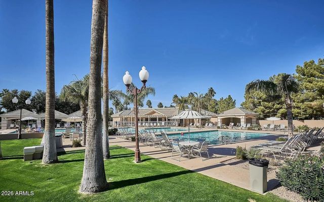 23702 S DESERT SANDS Drive, Sun Lakes, AZ 85248