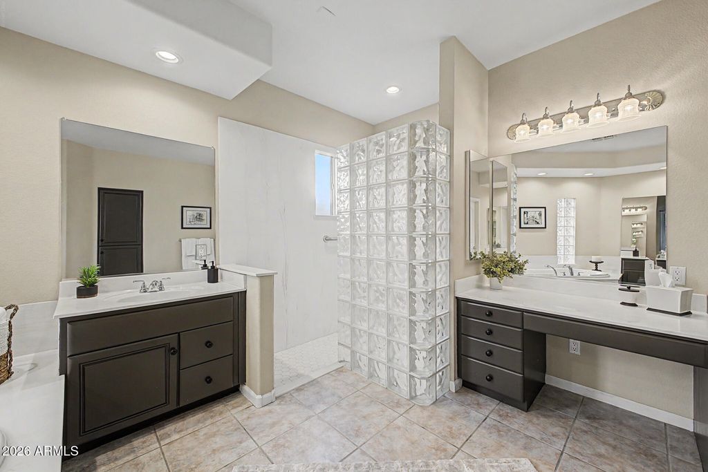 Image 49 of property listing at 23702 S DESERT SANDS Drive, Sun Lakes, AZ 85248