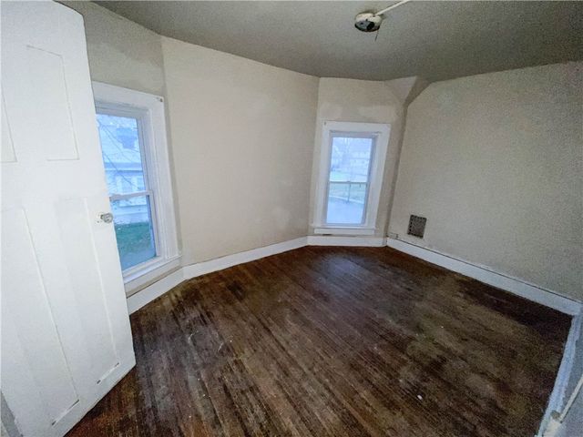 2 Oscar Street, Rochester, NY 14621