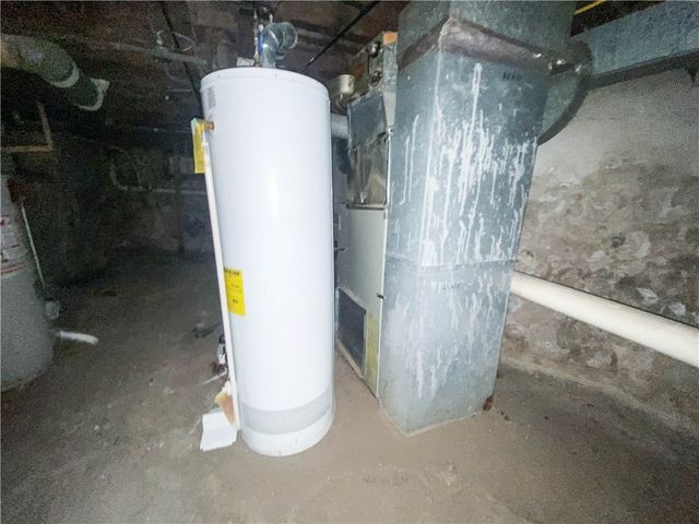 2 Oscar Street, Rochester, NY 14621