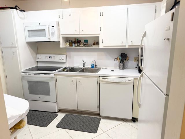 3605 S Ocean Boulevard A433, South Palm Beach, FL 33480