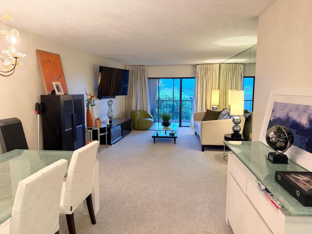 3605 S Ocean Boulevard A433, South Palm Beach, FL 33480