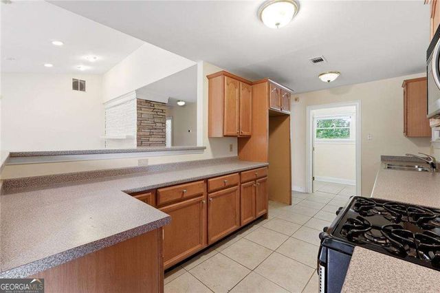 208 Midvale Drive NE, Atlanta, GA 30342