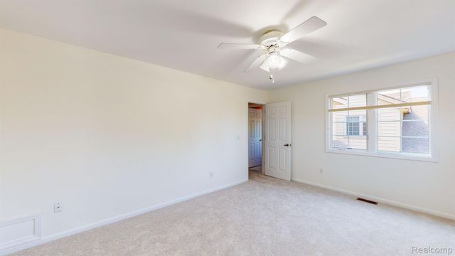 18182 W Blue Heron Dr N 91, Northville Twp, MI 48168