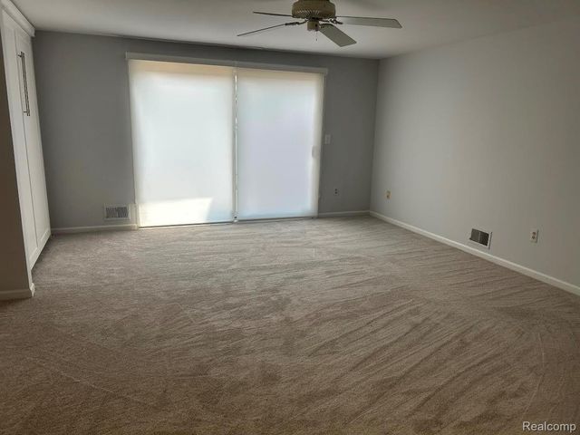 18182 W Blue Heron Dr N 91, Northville Twp, MI 48168