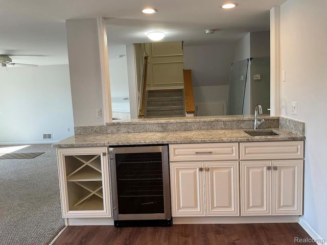 18182 W Blue Heron Dr N 91, Northville Twp, MI 48168