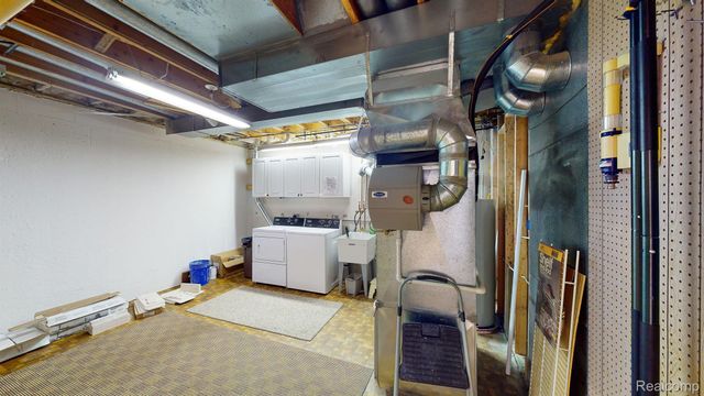 18182 W Blue Heron Dr N 91, Northville Twp, MI 48168