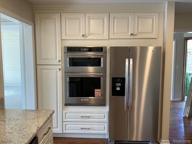 18182 W Blue Heron Dr N 91, Northville Twp, MI 48168