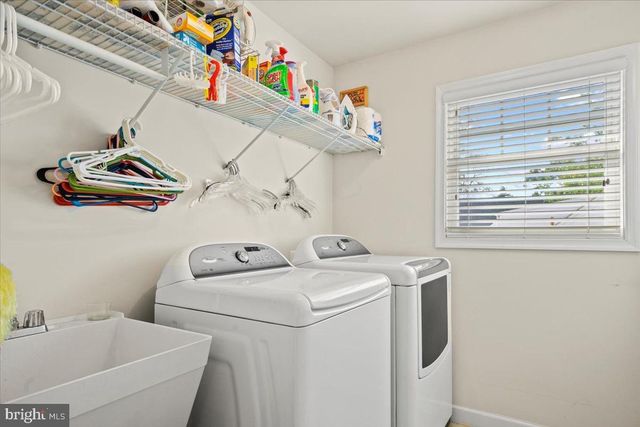 2504 WASHINGTON BLVD, Arlington, VA 22201