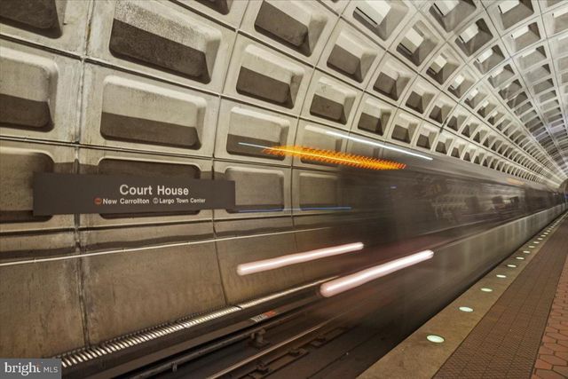 2504 WASHINGTON BLVD, Arlington, VA 22201