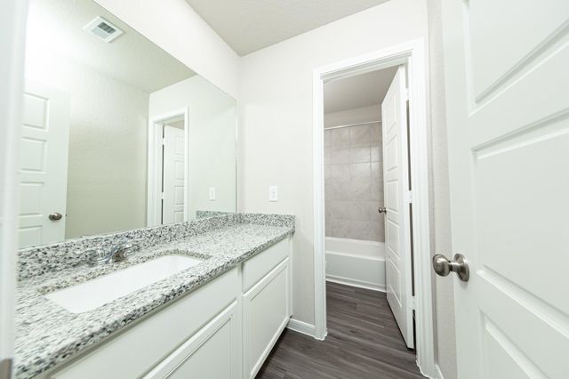 3018 Nickell Back Drive, Conroe, TX 77301