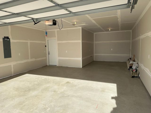 20050 Glarus Lane, Lakeville, MN 55044