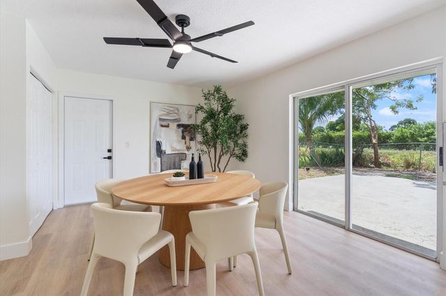 2840 DORSON Way, Delray Beach, FL 33445