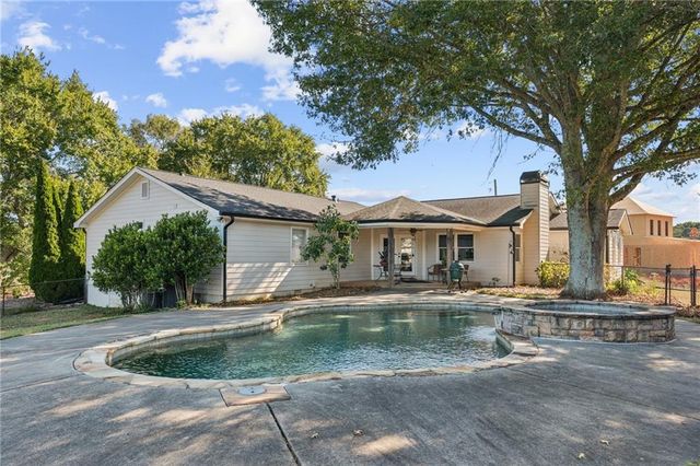 2740 Talley Lane, Buford, GA 30519