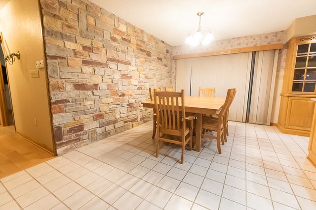 1245 Il Rt 26, Dixon, IL 61021