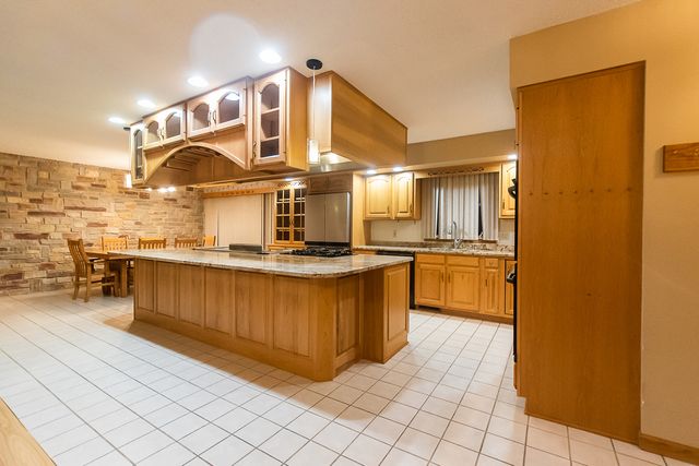 1245 Il Rt 26, Dixon, IL 61021