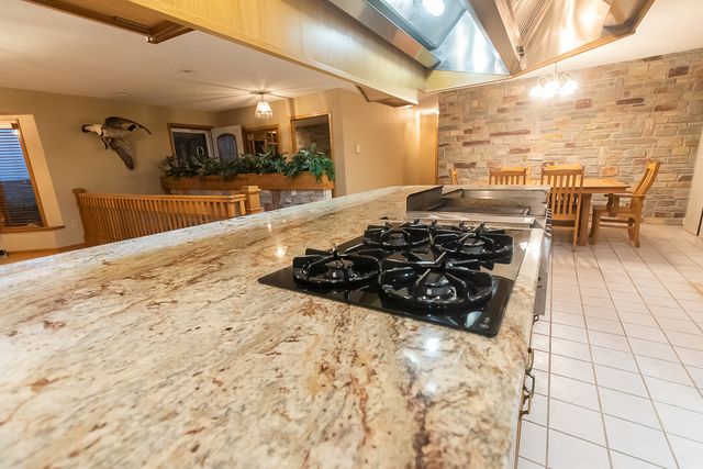 1245 Il Rt 26, Dixon, IL 61021