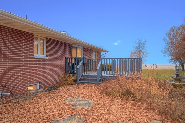 1245 Il Rt 26, Dixon, IL 61021