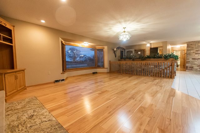 1245 Il Rt 26, Dixon, IL 61021