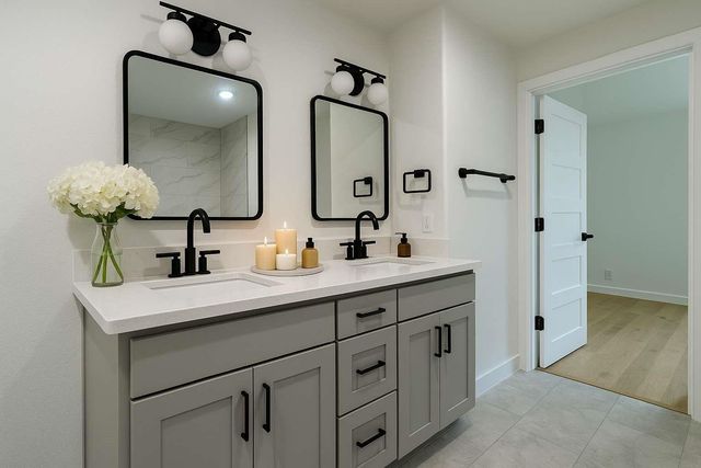 7322 Laredo Street, Houston, TX 77020