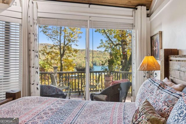 101 Treetopper Circle, Jasper, GA 30143