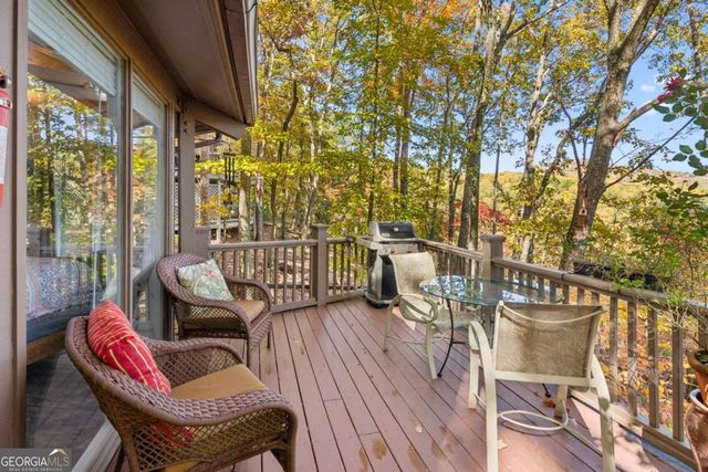 101 Treetopper Circle, Jasper, GA 30143