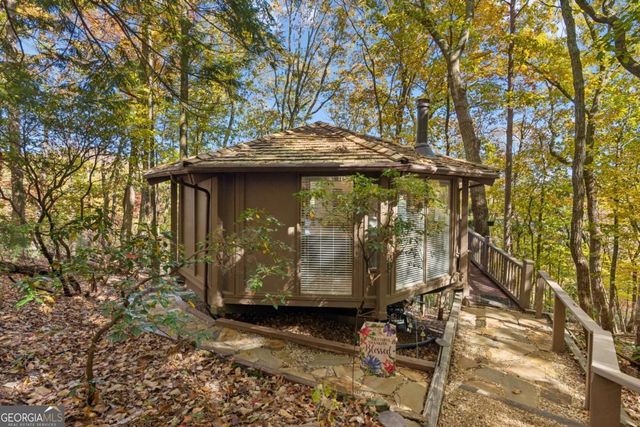 101 Treetopper Circle, Jasper, GA 30143