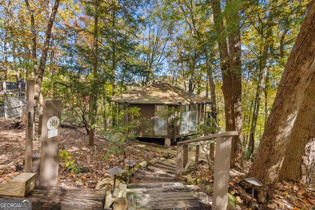 101 Treetopper Circle, Jasper, GA 30143